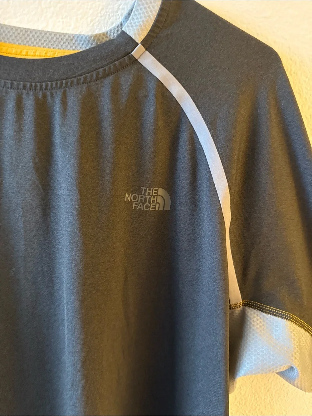 The North Face Men's Short Sleeve Performance Tee - Charcoal/Gray